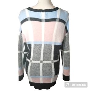 Elle Baby Blue Pink and Black Fuzzy Woman's Crewneck Sweater Size S